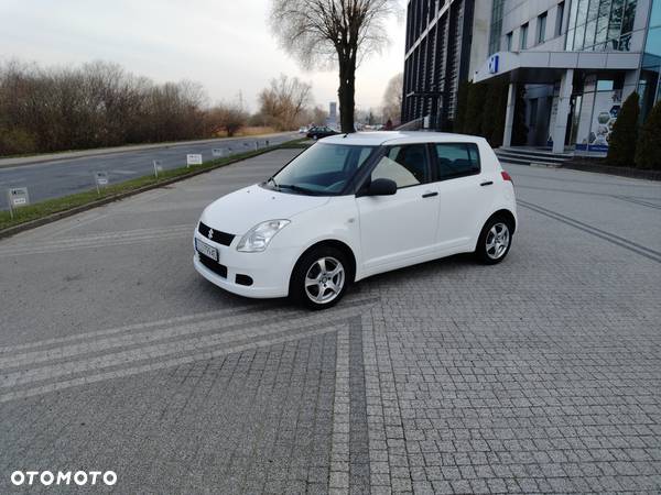 Suzuki Swift 1.3 Comfort - 1