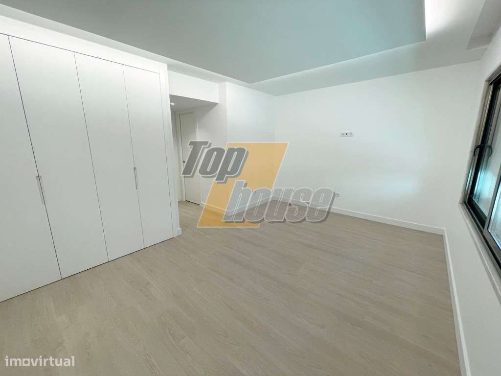 Apartamento T3 novo com terraço de 20m2 e parqueamento - Costa de C...-19