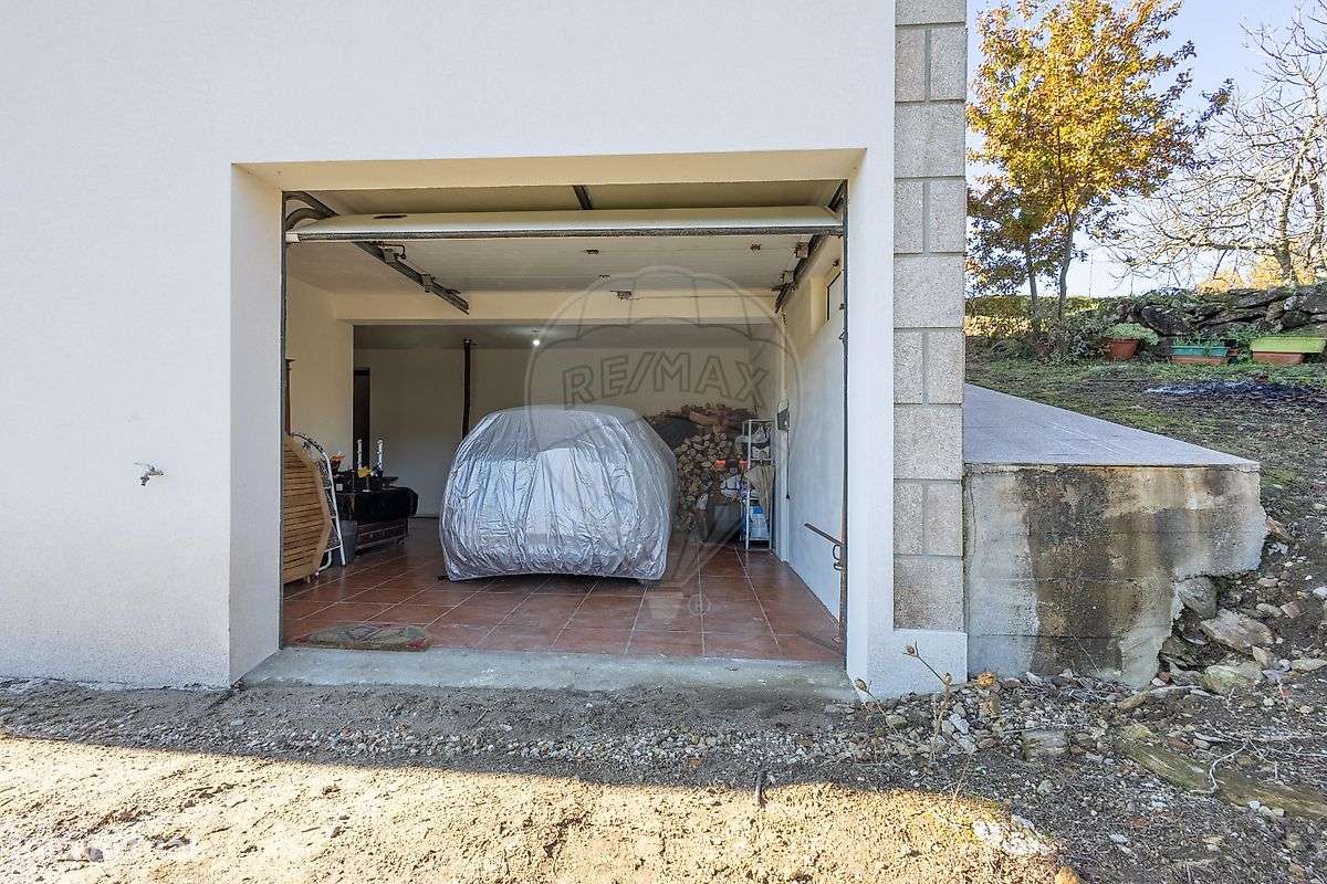 Moradia T3 para venda-46