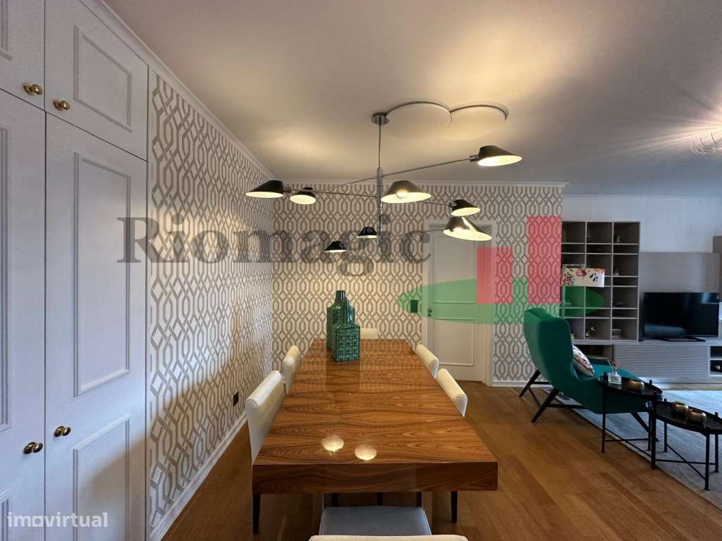 Apartamento T3 Mobilado no Condomínio Green Park em Lisboa - 2 Esta... - Grande imagem: 2/28