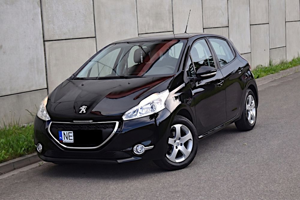 Peugeot 208 I (2012-2019) 2012