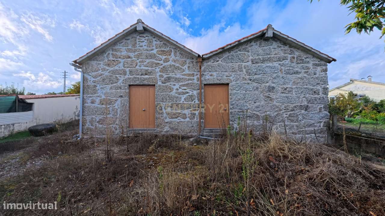 Construção em pedra com terreno em Cabanões - Viseu-5