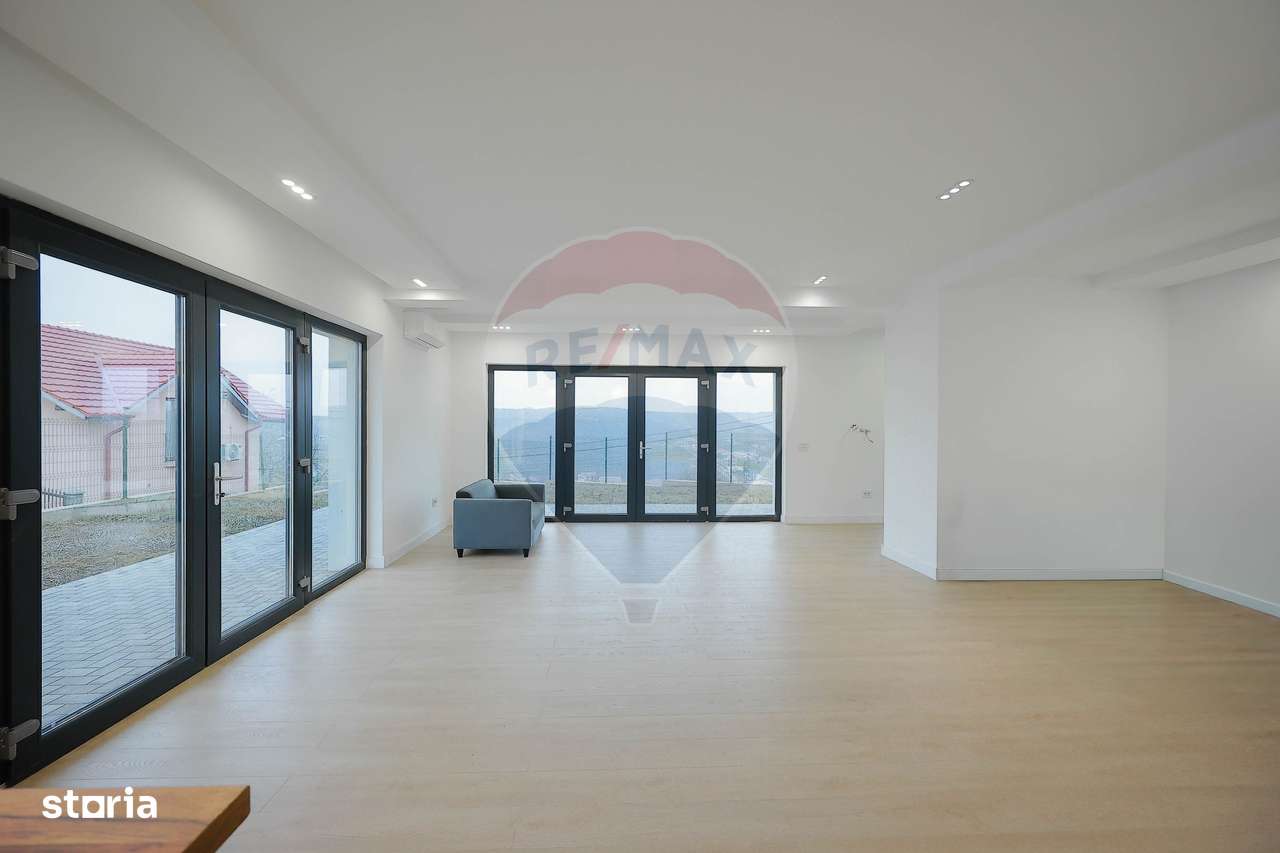 Casă Individuală 4 camere, Dealuri, Zona Doja, Panoramă-8