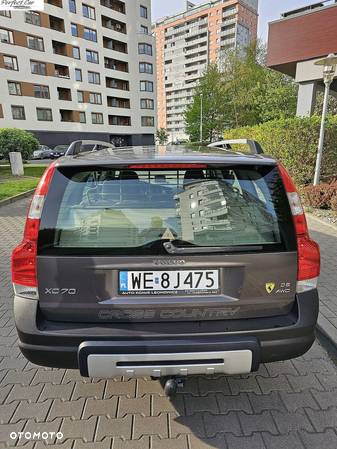 Volvo XC 70 D5 AWD Momentum - 21