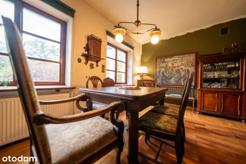 Dom w stylu dworku w sercu Sulejówka-7