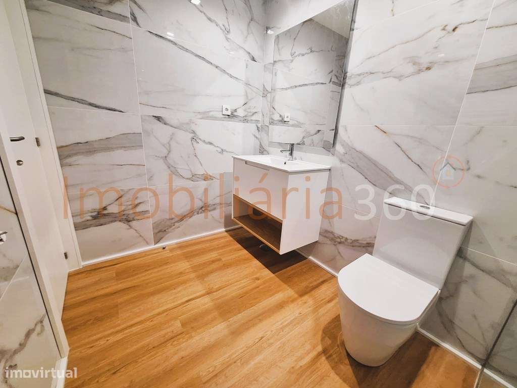 **Apartamento T2 Duplex Novo com 2 Varandas em Matosinhos Sul**-23