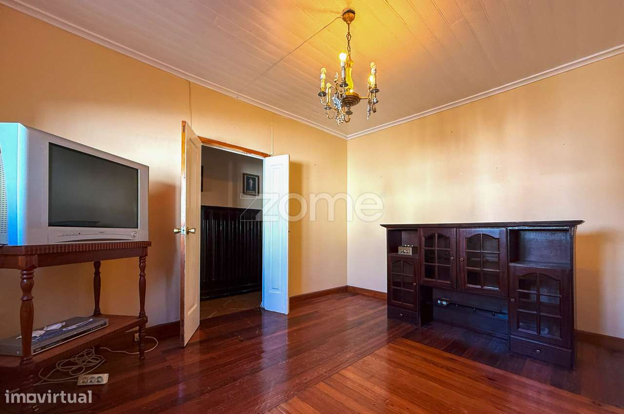 Moradia Térrea T2 na Fajã de Baixo-5