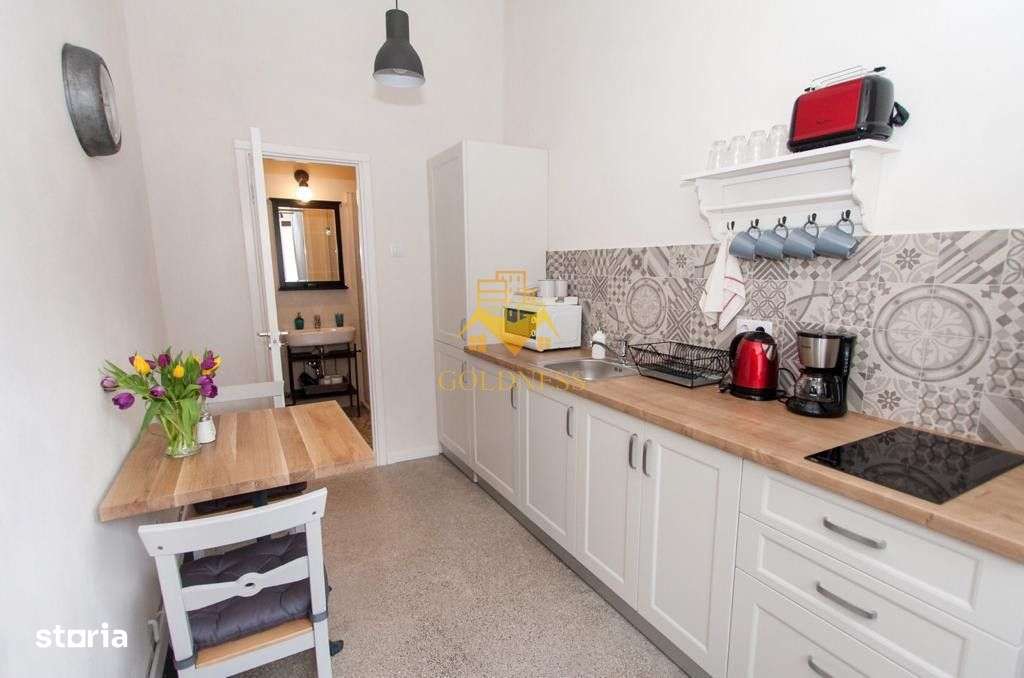 1 camera, modern, parcare, AC, zona ultracentrala,  Eroilor - Imagine principală: 4/8