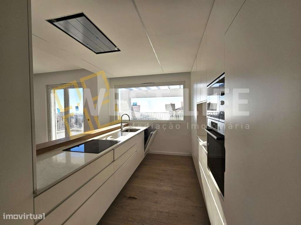 Penthouse T3 com 3 suítes e terraço com magnifica VISTA MAR - Ericeira-4