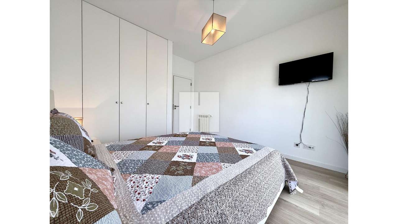 Luxuoso T-3 na Qtª Santa Maria-27