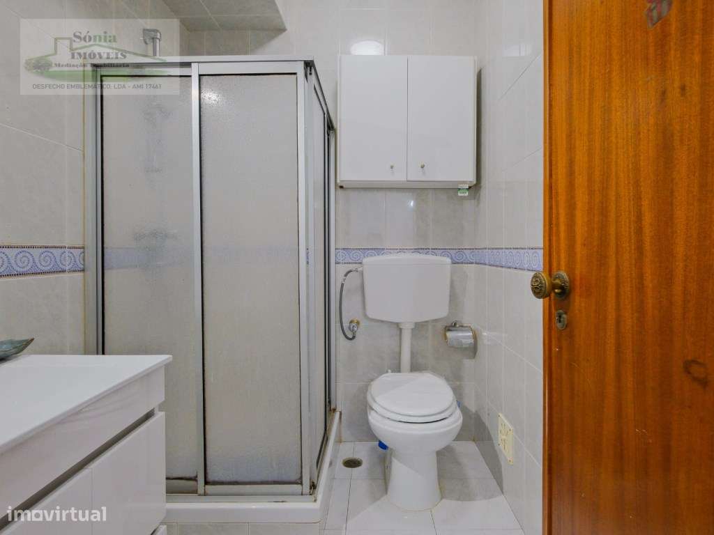 APARTAMENTO T3 EM CARCAVELOS PARA VENDA-18