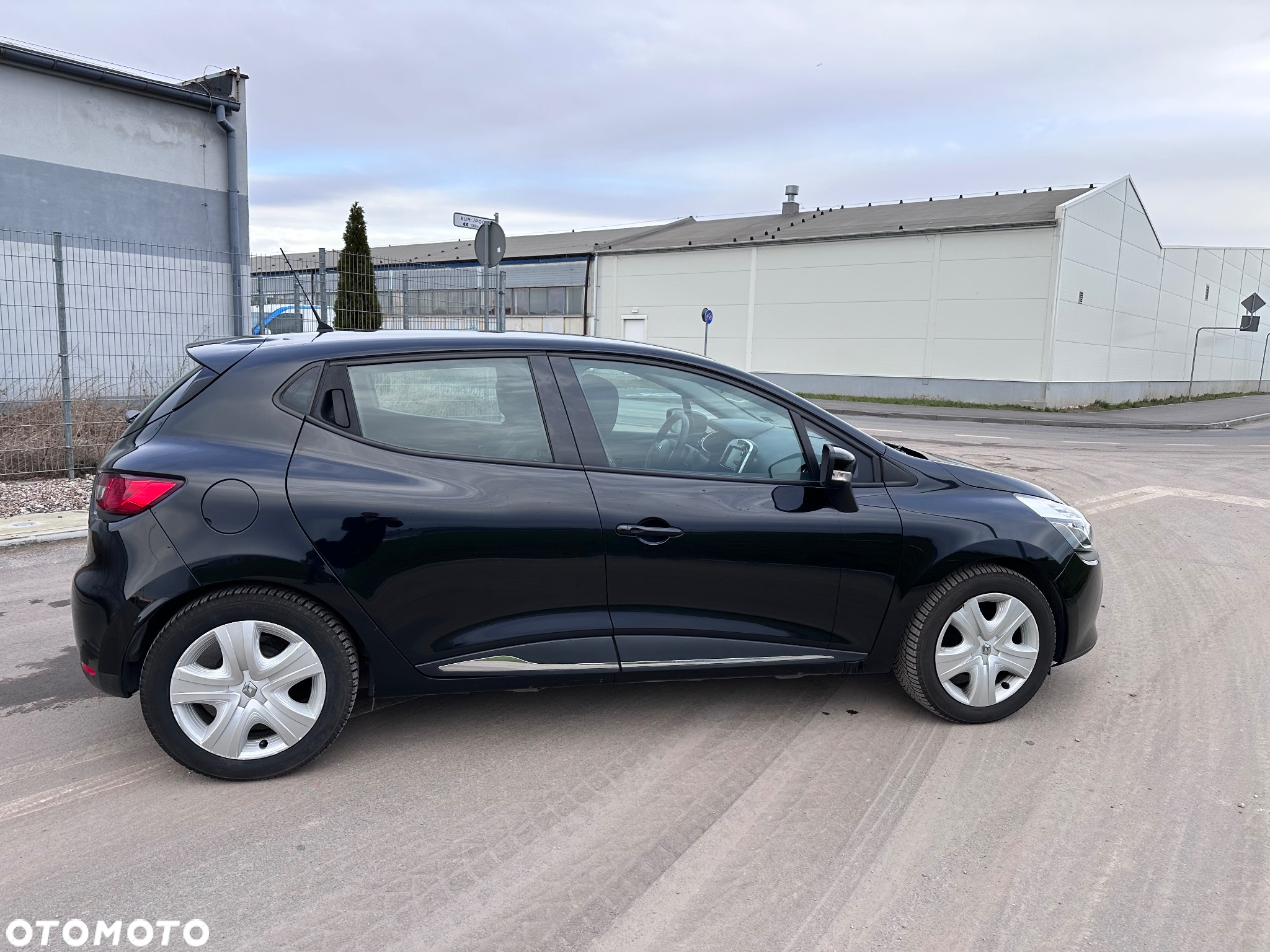 Renault Clio - 13