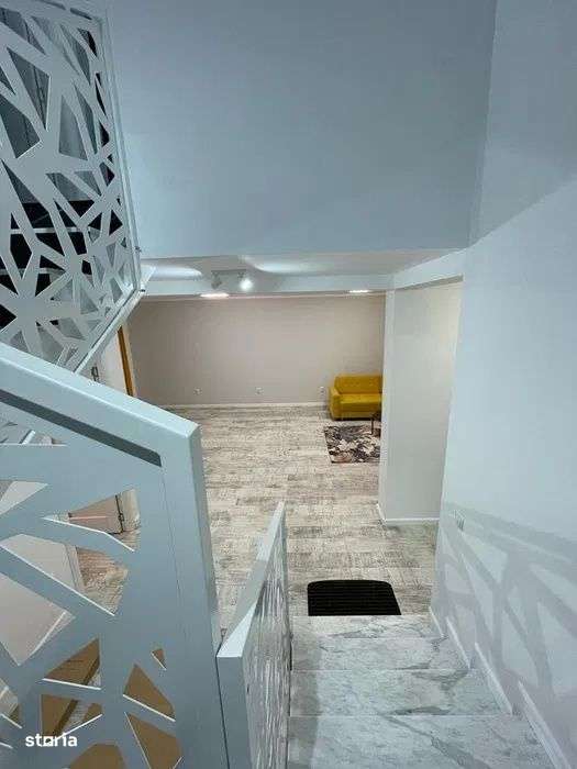 Casa tip duplex, 120 mp utili, 4 camere, 360 mp teren, sauna, zona Rom - Imagine principală: 5/9