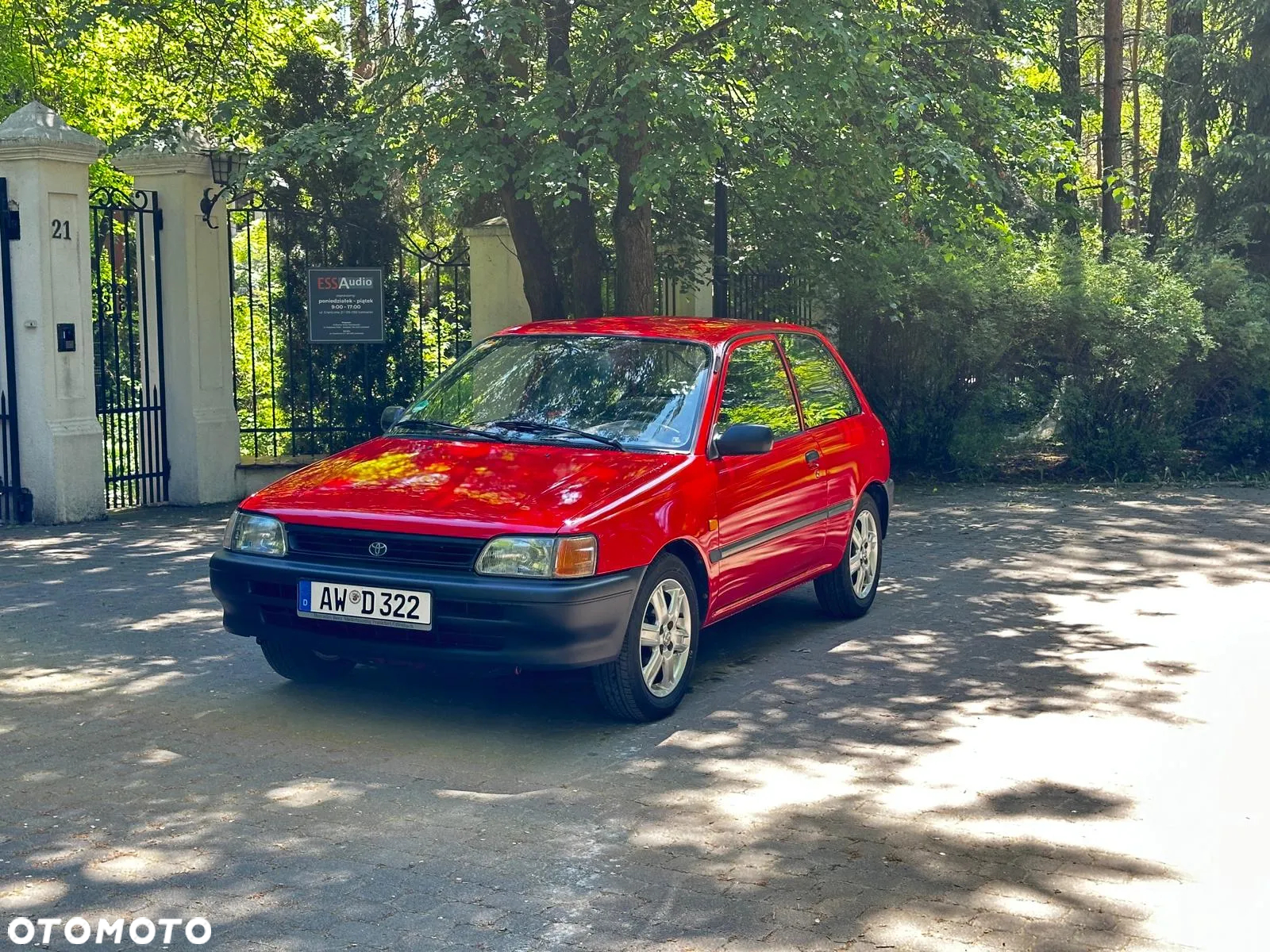 Toyota Starlet 1.3 XLi - 12