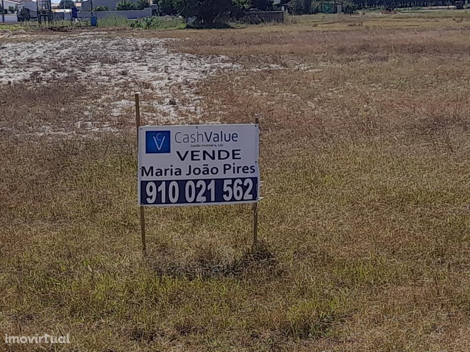 Lote urbano com 2.500 m2 com viabilidade de construção de uma ou mais