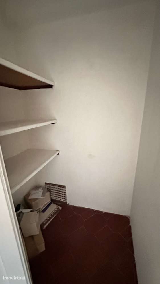 Apartamento T2 Transformado em T3 em Monte Abraão, Sintra - Grande imagem: 4/24