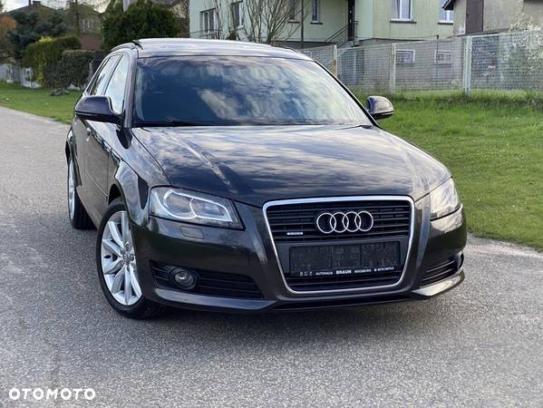 Audi A3 1.8 TFSI Sportback quattro Attraction - 32