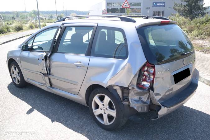 Peugeot 307 Break / SW 1.6 HDi 110cv para peças - 3