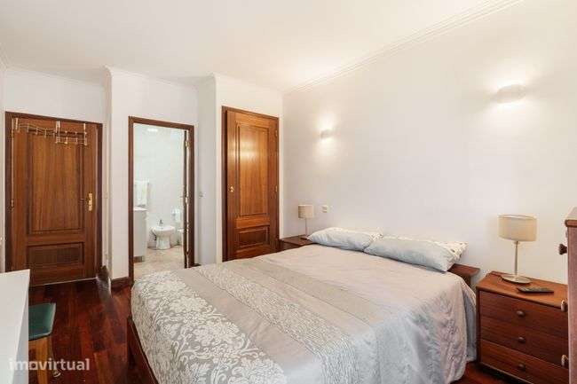 Moradia T3 de Gaveto, Marinhas – 2ª Linha de Mar-19