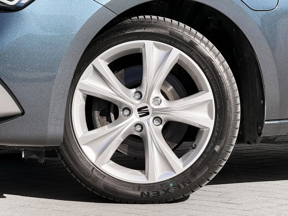 Seat Leon 1.4 Ehybrid Fr DSG 204 KM — zdjęcie 5