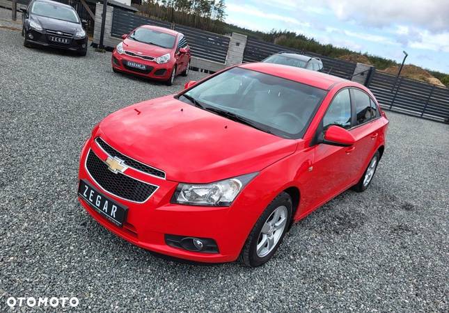 Chevrolet Cruze - 19