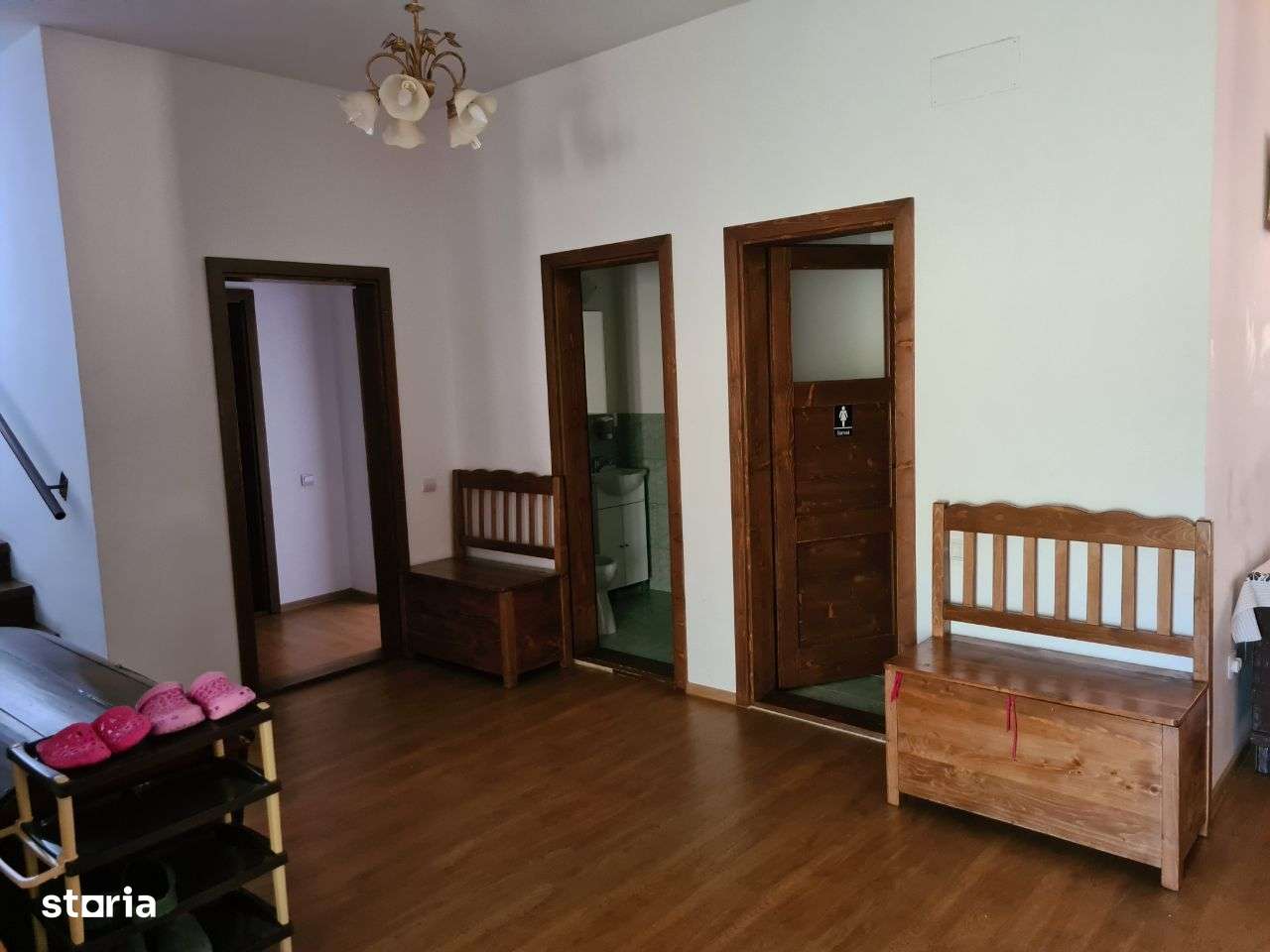 Vand/schimb cabana/pensiune in Belis, la 1km de lac - Imagine principală: 4/14