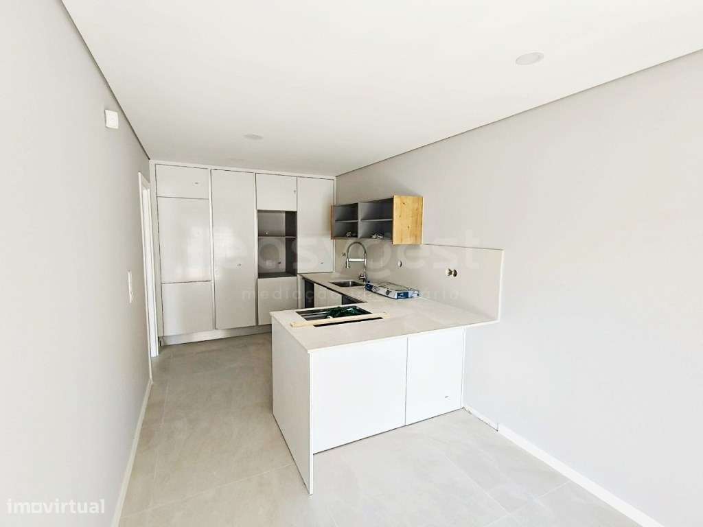 Moradia Nova com Piscina - Pronta a escriturar - Grande imagem: 3/41