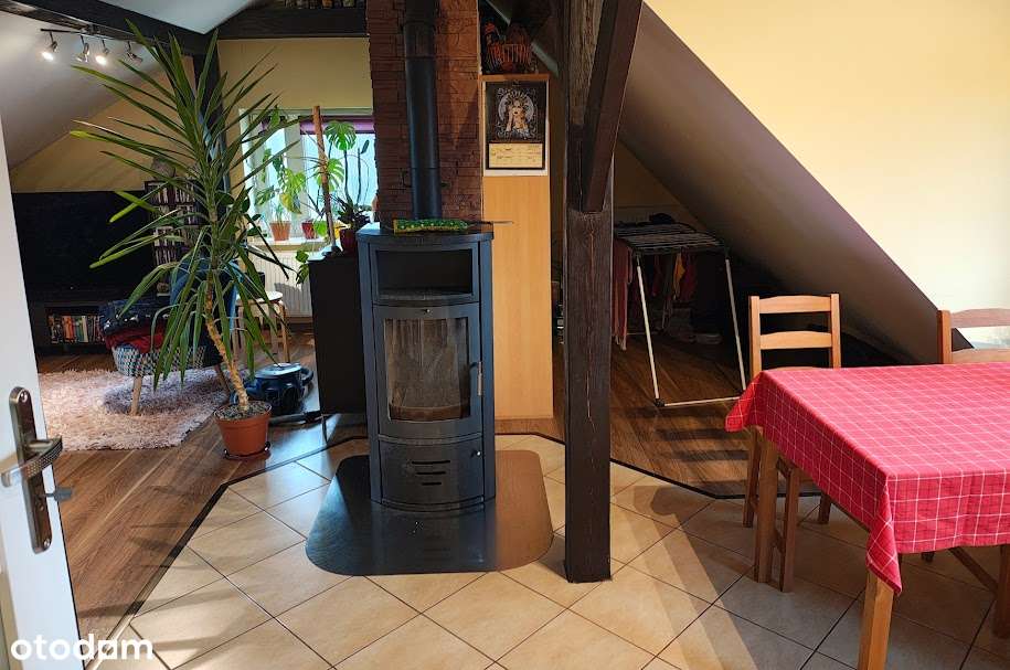 Dom wraz z warsztatami i powierzchnią biurową!-12