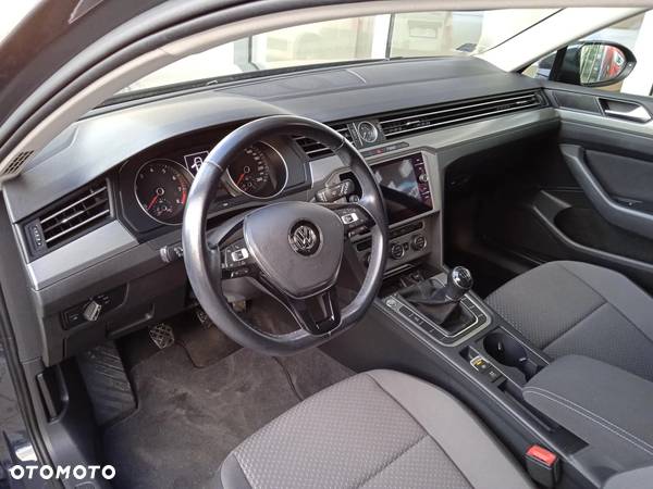 Volkswagen Passat 1.4 TSI BMT ACT Trendline - 4