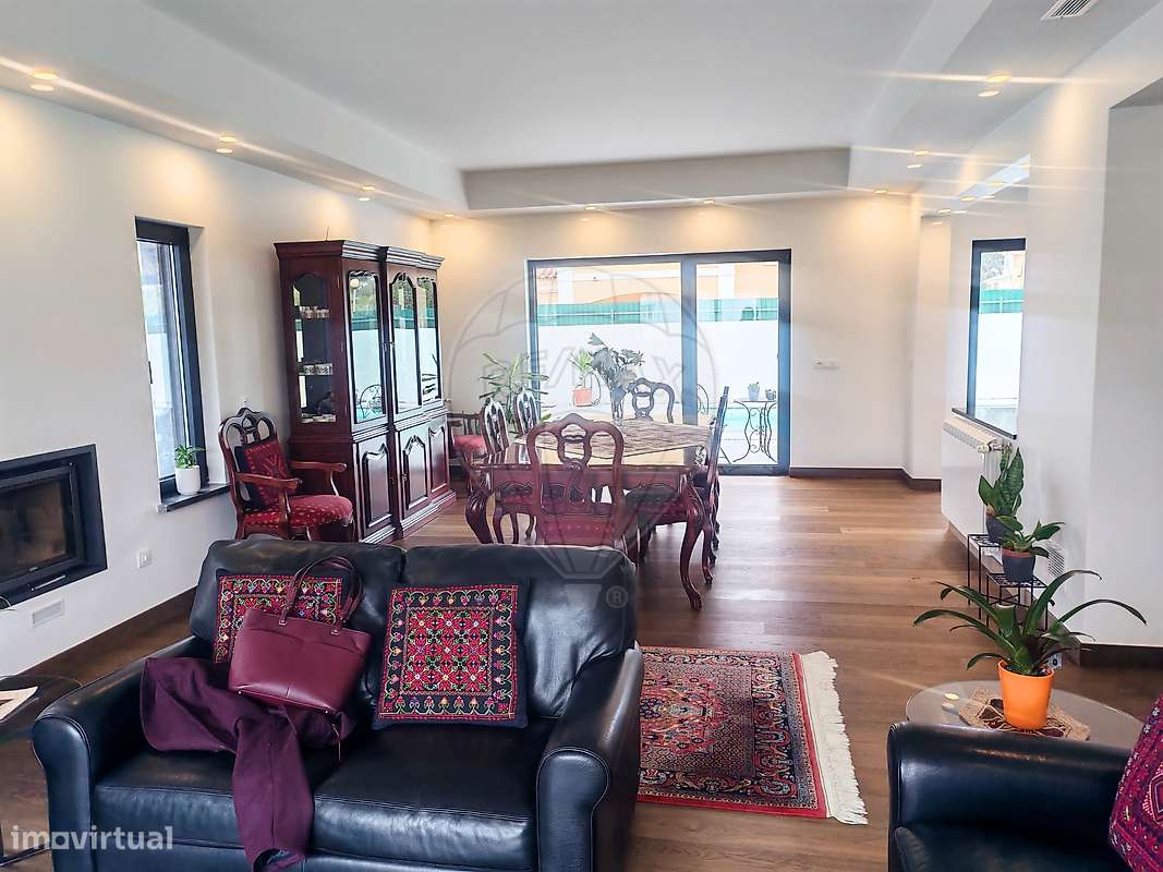 Moradia T4 para venda-29