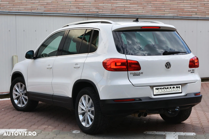 Volkswagen Tiguan 2.0 TDI DPF 4Motion BlueMotion Technology DSG Exclusive - 4