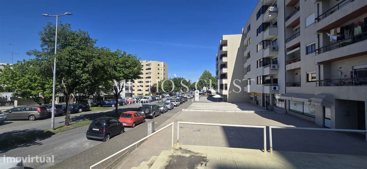 Apartamento T1+1 no Centro de Braga, S.Vicente - Braga-5