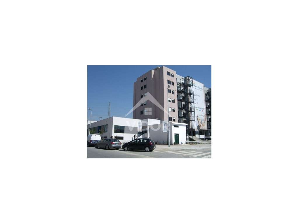 Espaço Comercial c/ 1311m2 - Circunvalação - Grande imagem: 2/18