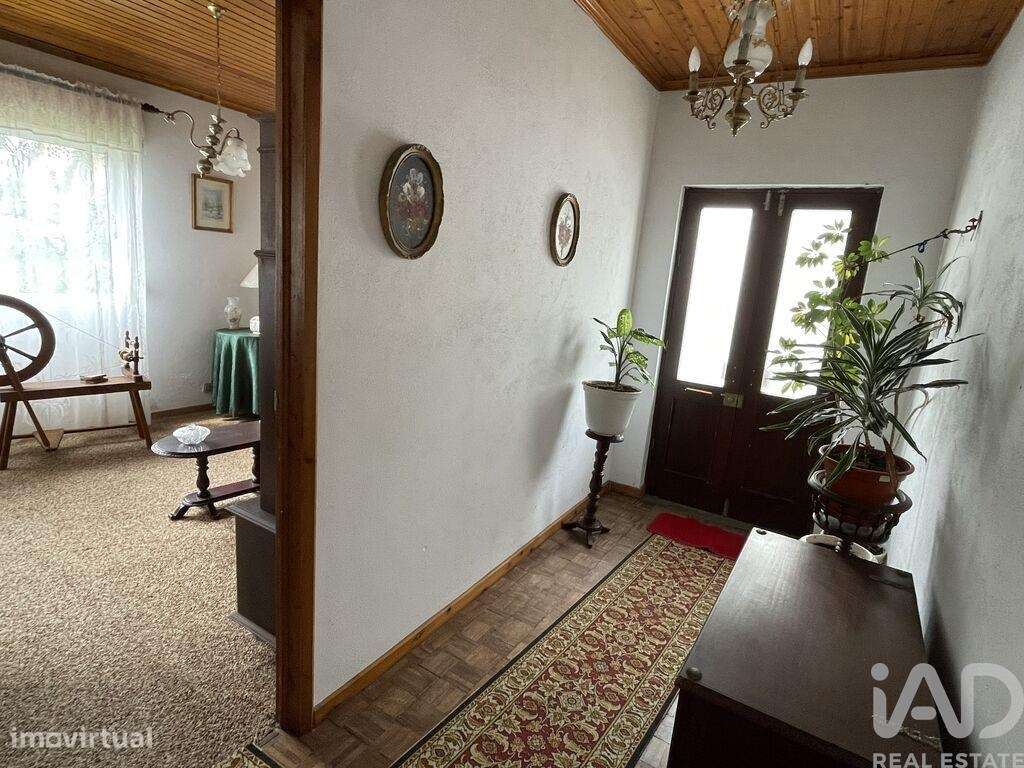 Casa T4 em Velas (São Jorge) de 200,00 m2 - Grande imagem: 5/26