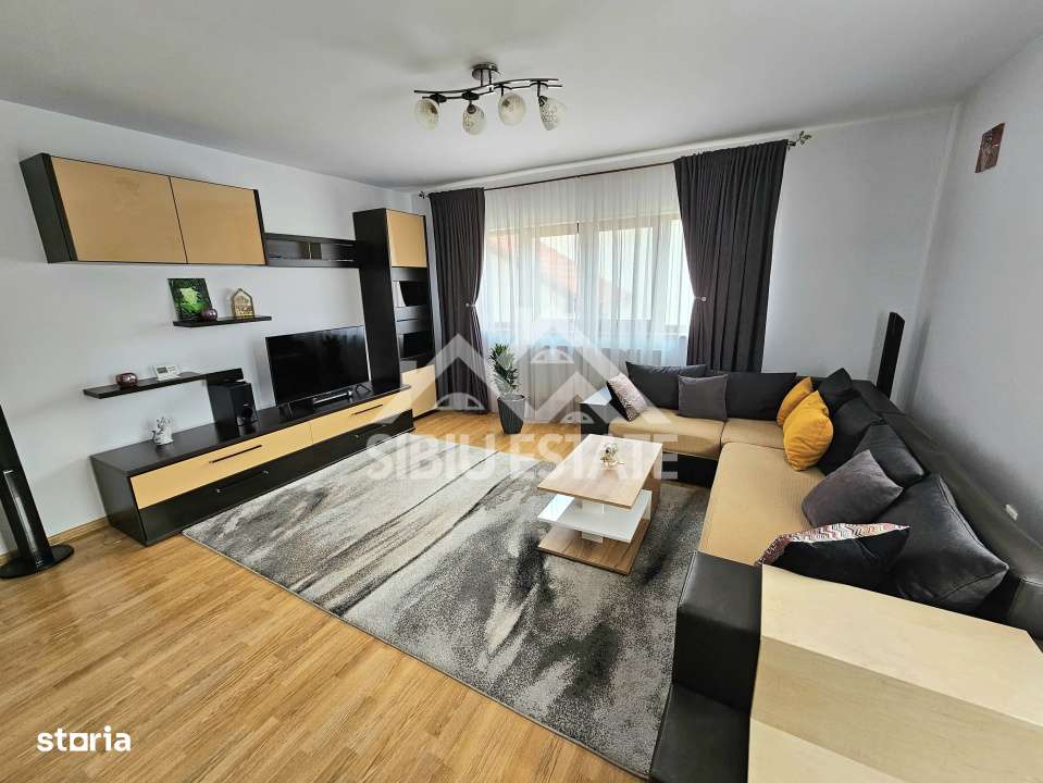 Apartament 3 camere,de inchiriat, la vila,zona Brana - Imagine principală: 2/15