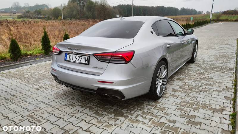 Maserati Quattroporte S GranSport - 29