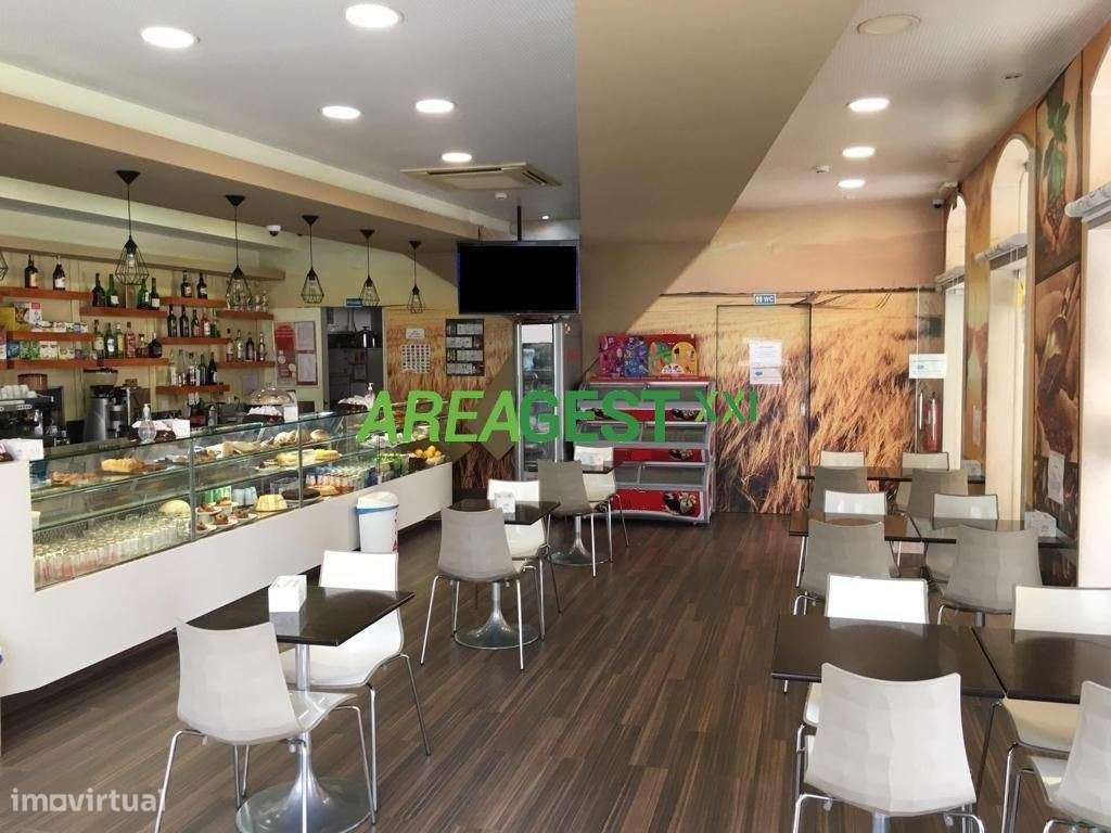 Loja para trespasse no centro de Vila Franca de Xira - Grande imagem: 3/23