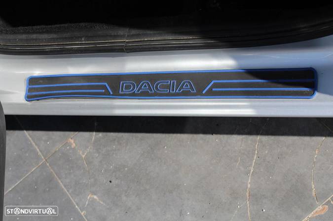 Dacia Spring - 28