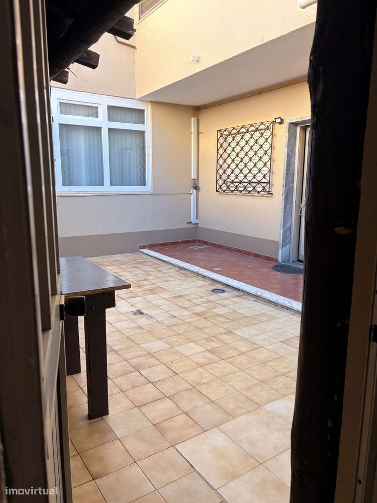 Moradia geminada com garagem Bro Além das Vinhas 595.000€-37