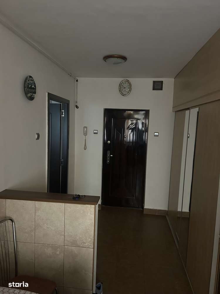 Proprietar - vând apartament cu 2 camere - Imagine principală: 5/15