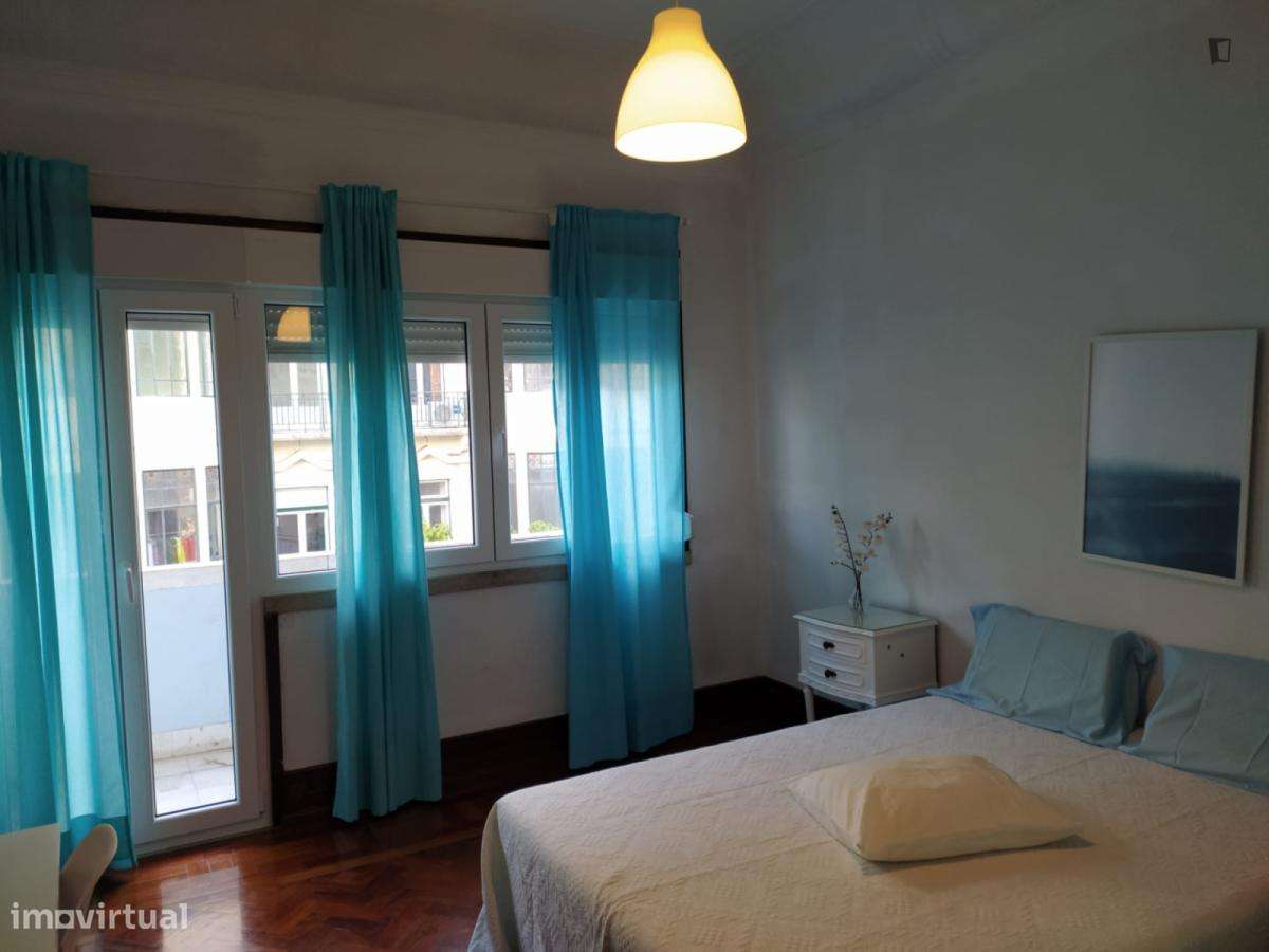 Quarto - localizado em Avenida da Liberdade Lisbon - Grande imagem: 3/10