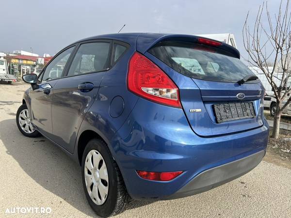 Ford Fiesta 1.4 TDCi Ambiente - 2