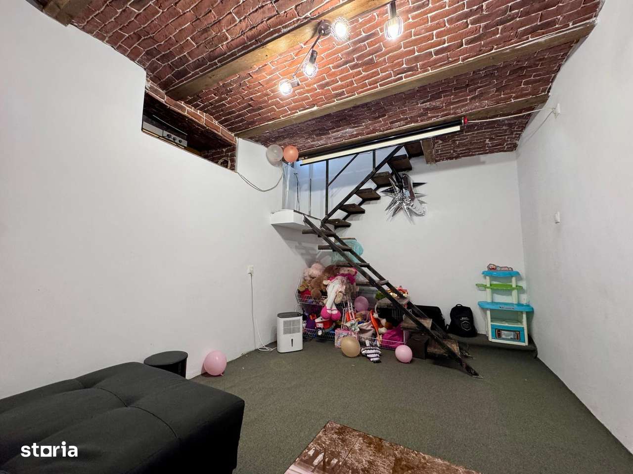Bacău, apartament cu 140 mp teren în proprietate-7