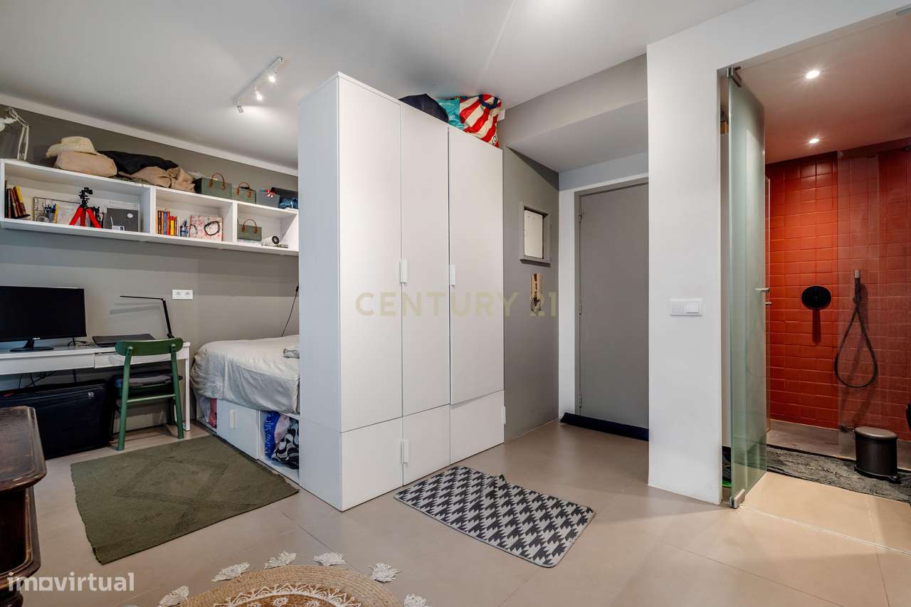 T0/Estúdio no centro de Portimão, E se o seu dinheiro começasse finalm - Grande imagem: 5/22