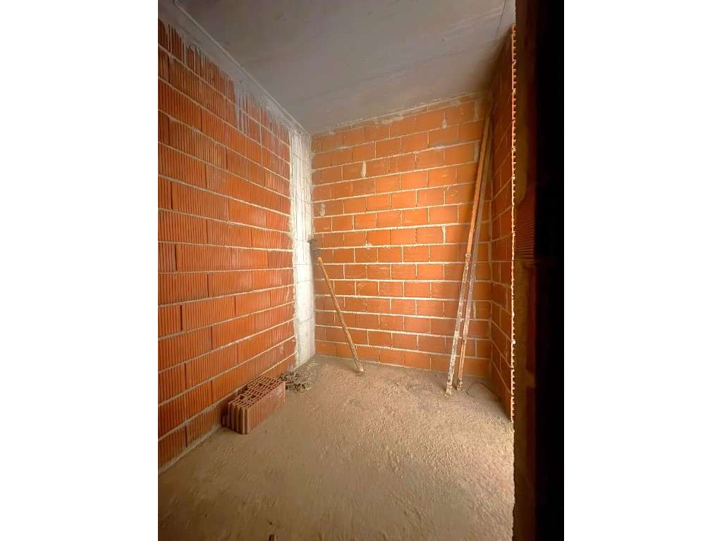 Apartamento T3 novo com garagem individual-7