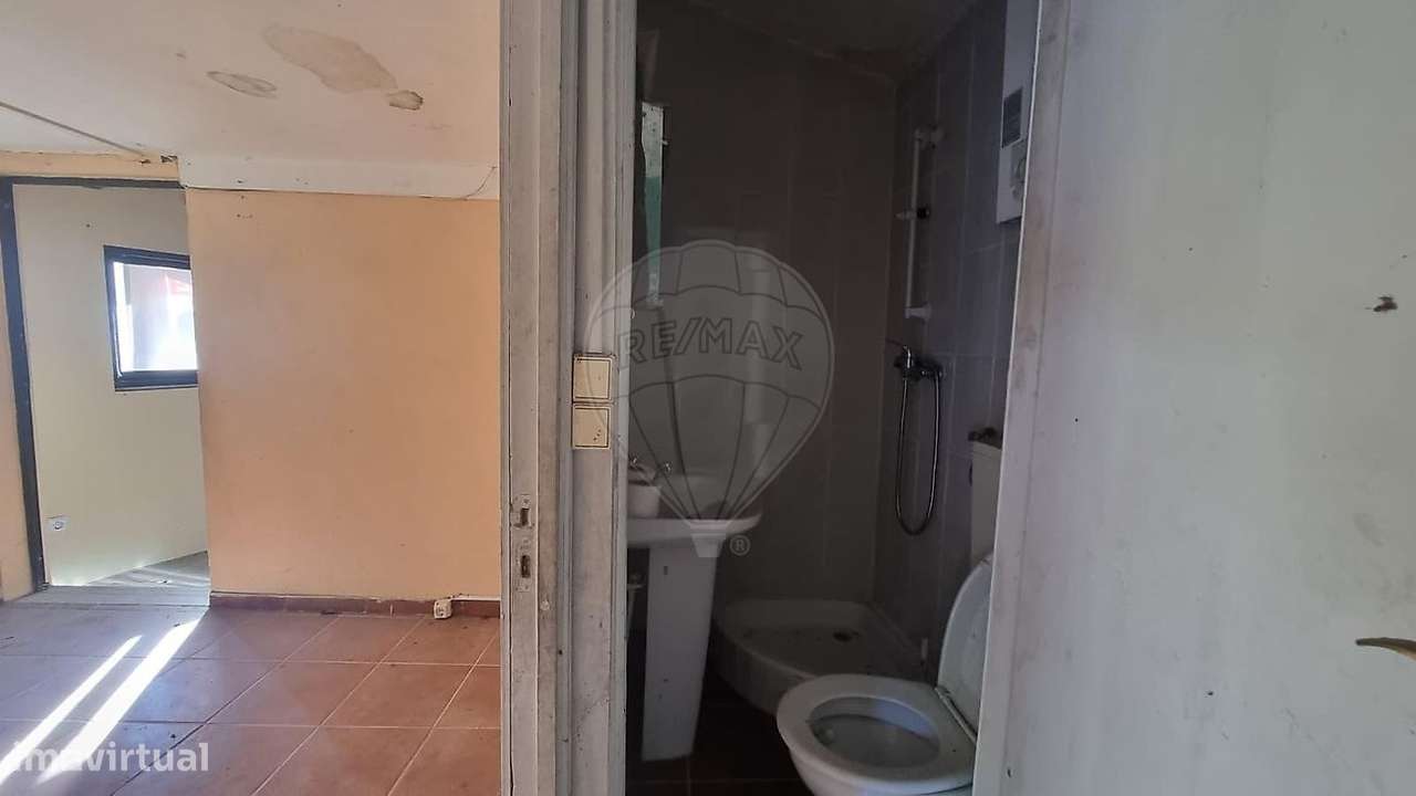 Moradia T2 para venda-9