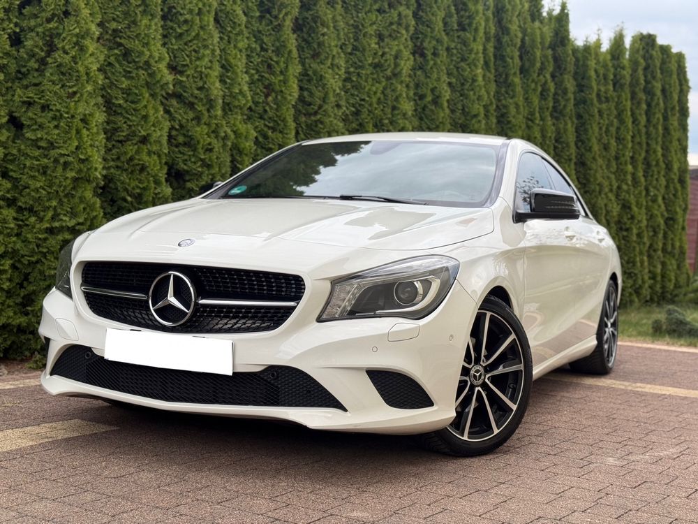 Mercedes-Benz CLA I (2013-2019) 180 7G-DCT 2015