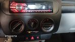 Volkswagen New Beetle 2.0 - 16