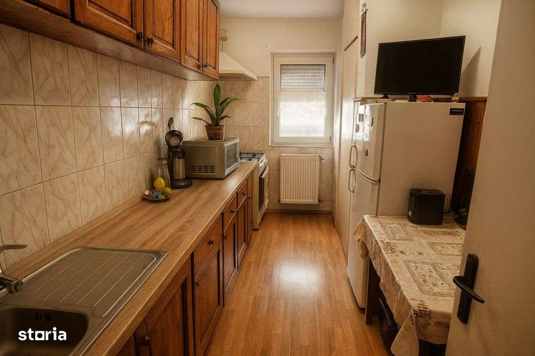 Apartament 3 camere decomandate zona Vasile Aaron Sibiu - Imagine principală: 5/8