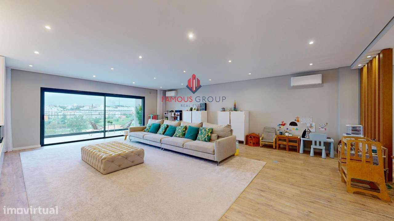 Penthouse T5 exclusiva com acabamentos de luxo - Portimão-3
